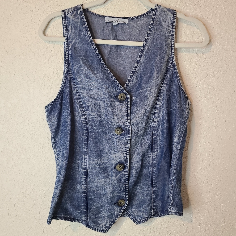 Red Haute Denim Vest Top Small